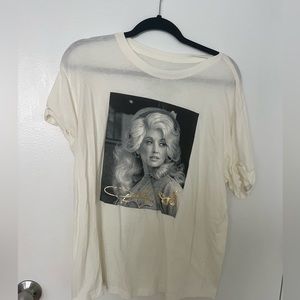 Dolly Parton tee